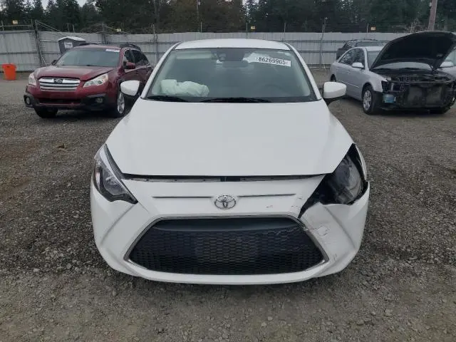 2019 TOYOTA YARIS L  