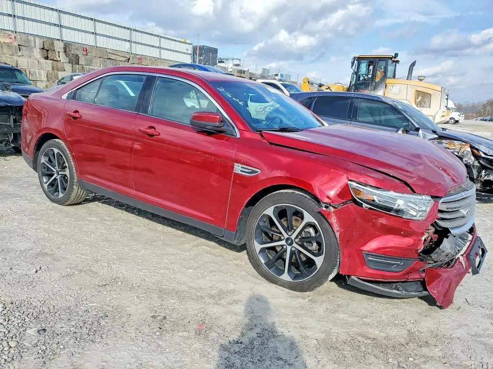 2016 FORD TAURUS SEL  