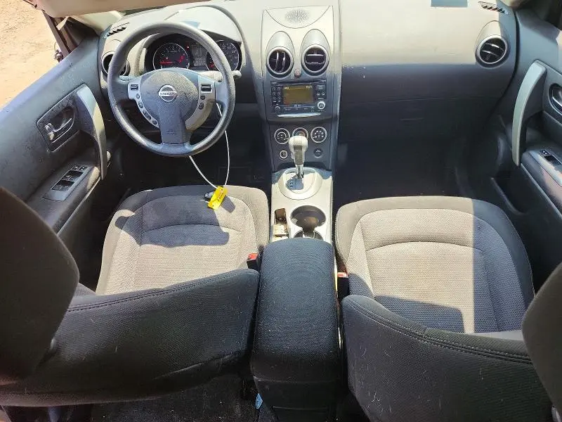 2011 NISSAN ROGUE S  