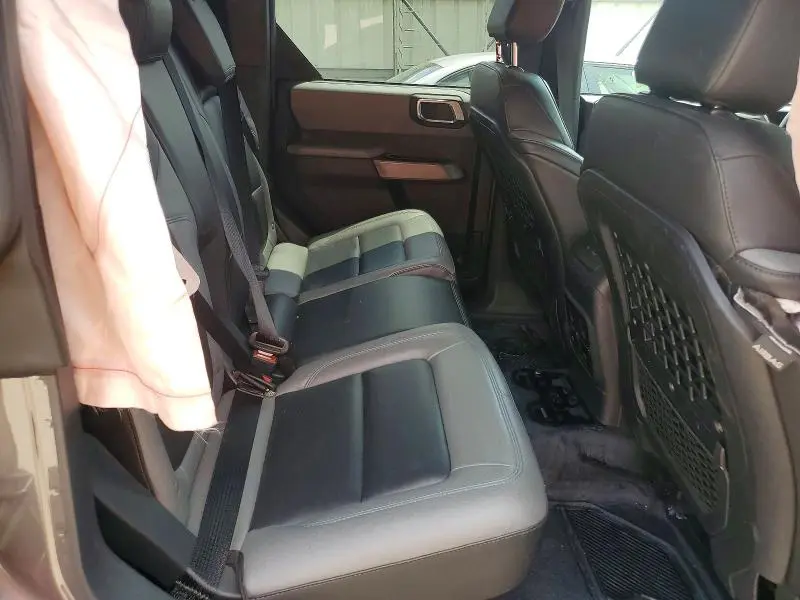 2022 FORD BRONCO BASE  