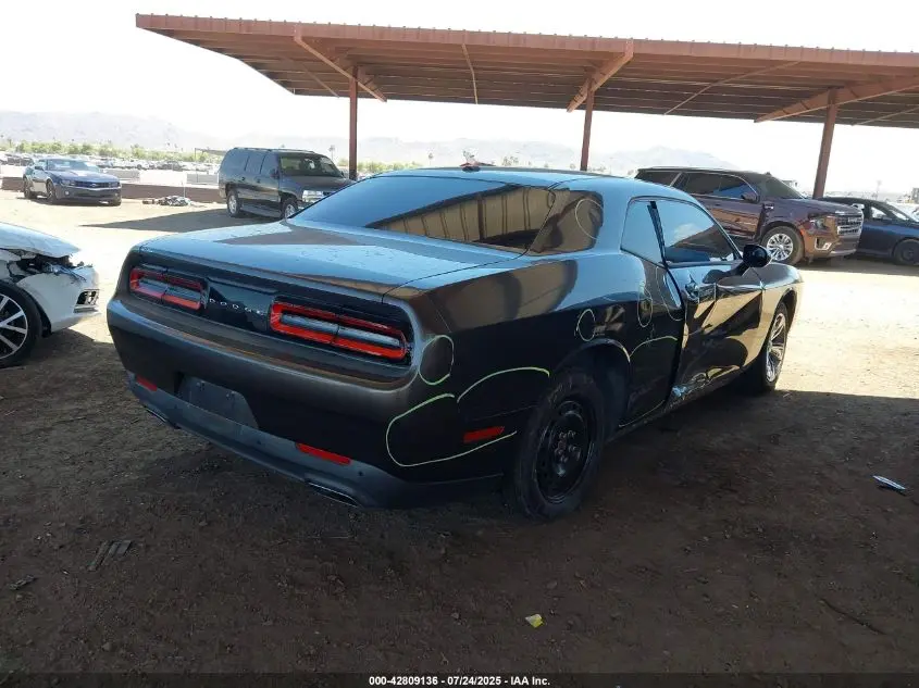 2015 DODGE CHALLENGER SXT