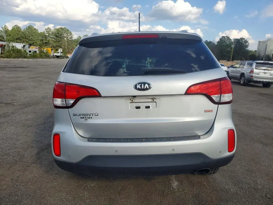 2014 KIA SORENTO LX  