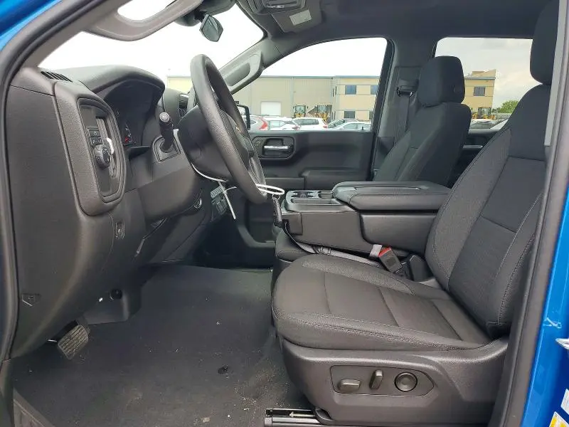 2024 CHEVROLET SILVERADO C1500 CUSTOM  