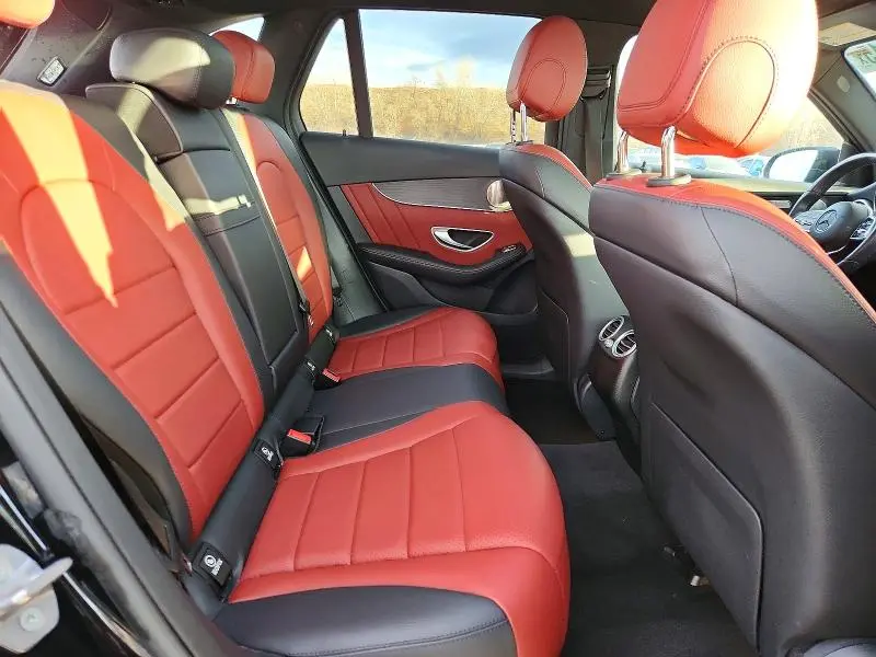 2021 MERCEDES-BENZ GLC 300 4MATIC  