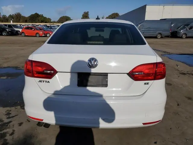 2014 VOLKSWAGEN JETTA SE  
