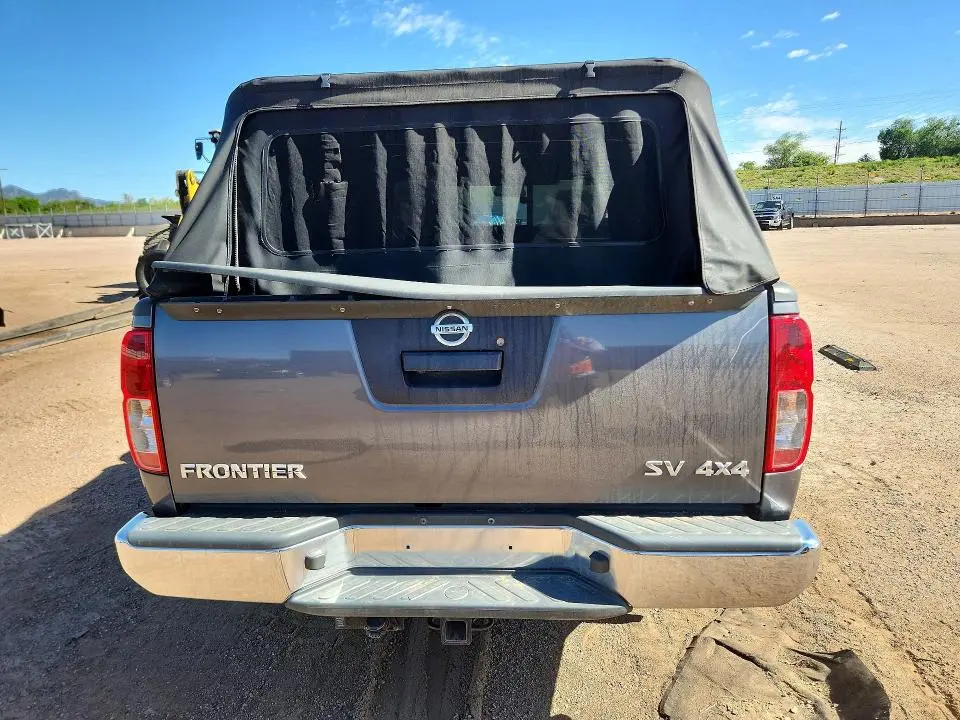 2019 NISSAN FRONTIER SV V6  