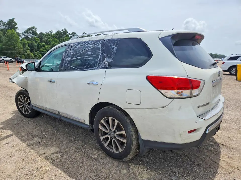 2015 NISSAN PATHFINDER SL  
