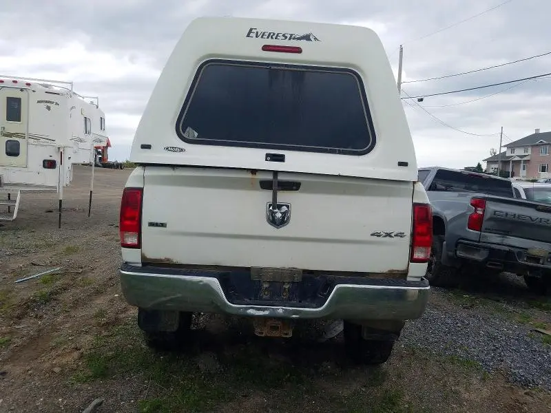 2014 RAM 2500 SLT  