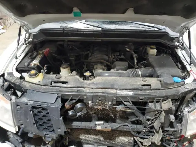 2013 NISSAN TITAN S  