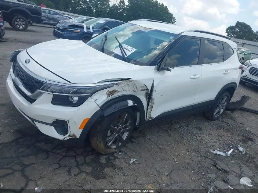 2021 KIA SELTOS S