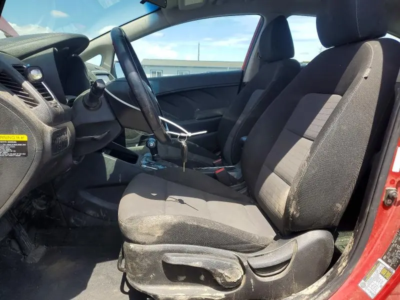 2017 KIA FORTE S  
