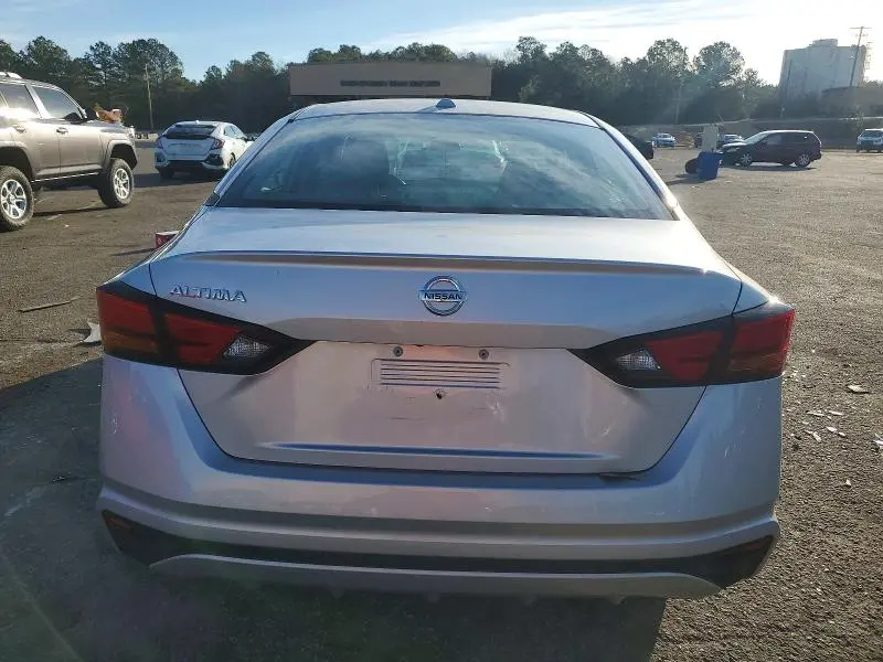 2019 NISSAN ALTIMA S  