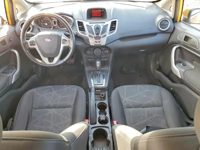 2011 FORD FIESTA SES  