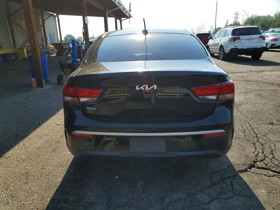2023 KIA RIO S  