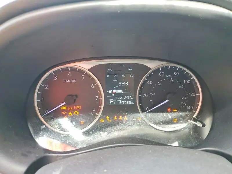 2023 NISSAN KICKS S  