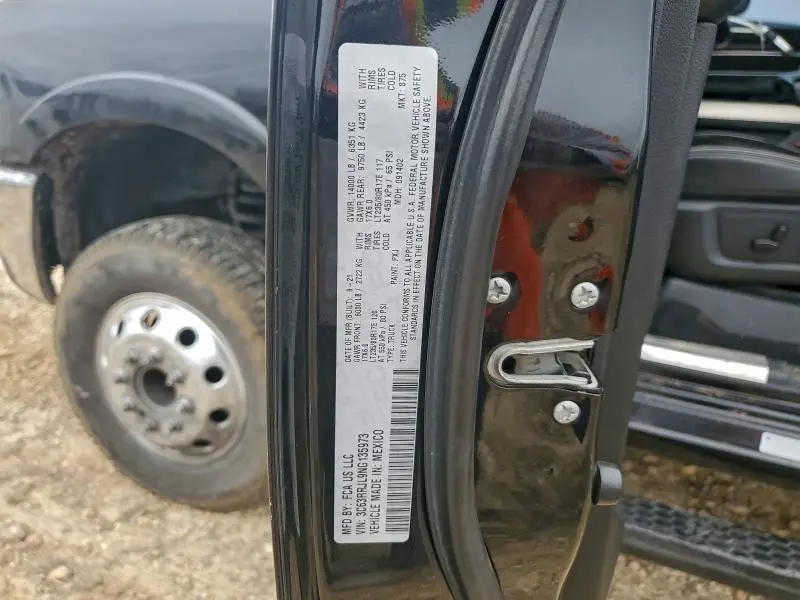 2022 RAM 3500 LARAMIE  