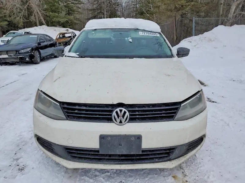2013 VOLKSWAGEN JETTA BASE  