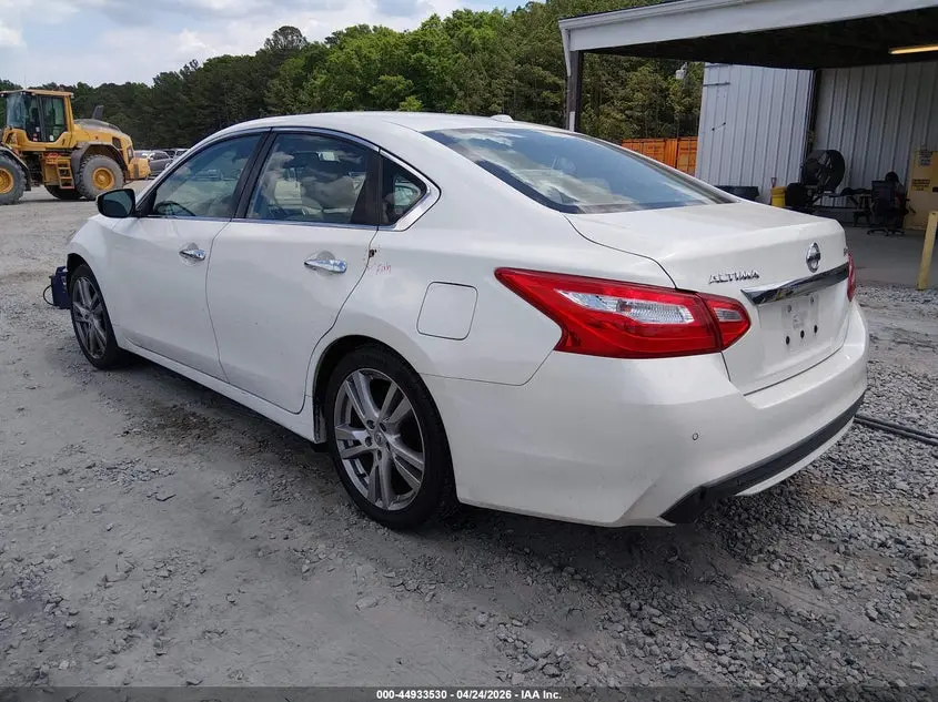 2017 NISSAN ALTIMA 3.5 SL