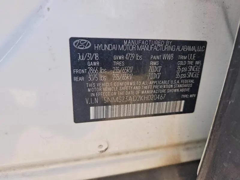 2019 HYUNDAI SANTA FE SE  
