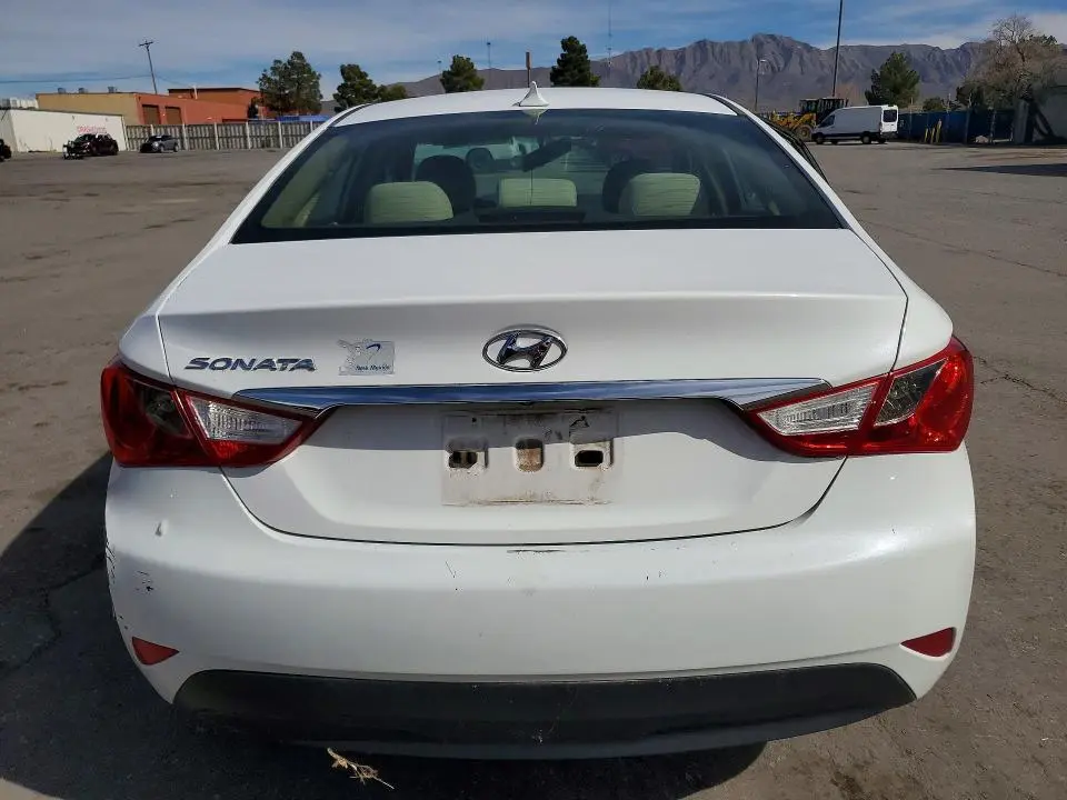 2014 HYUNDAI SONATA GLS  