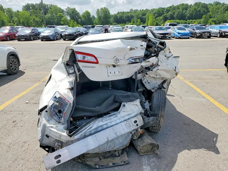 2012 TOYOTA CAMRY LE  