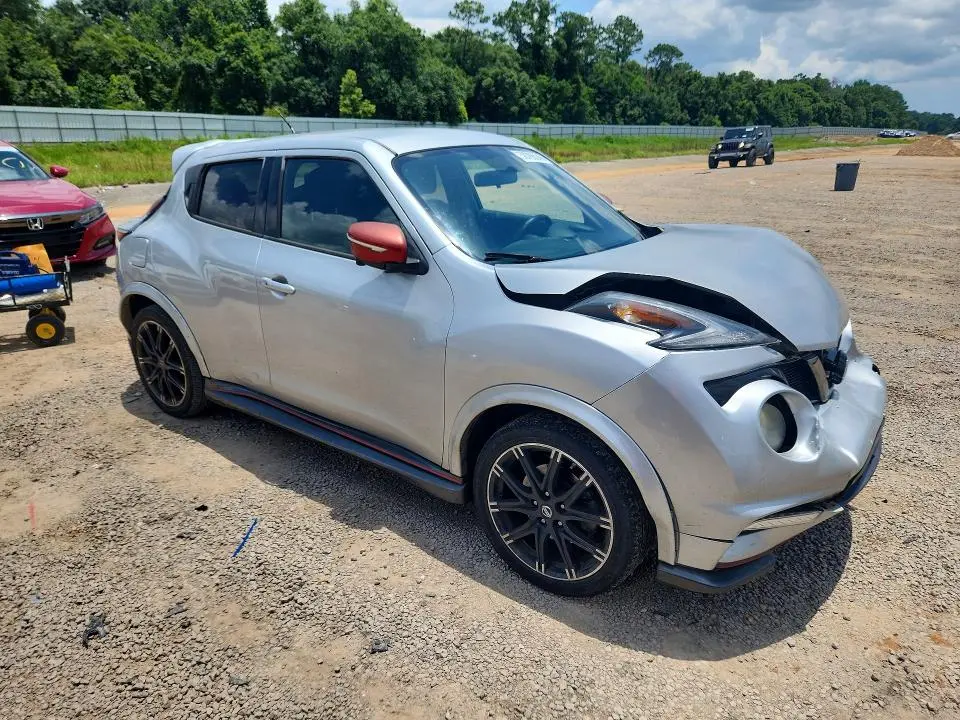 2015 NISSAN JUKE S  
