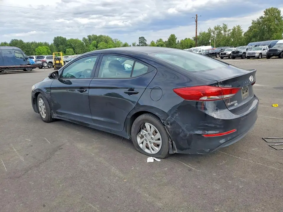 2018 HYUNDAI ELANTRA SE  