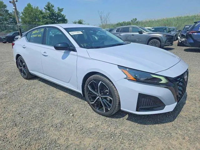 2025 NISSAN ALTIMA SR  