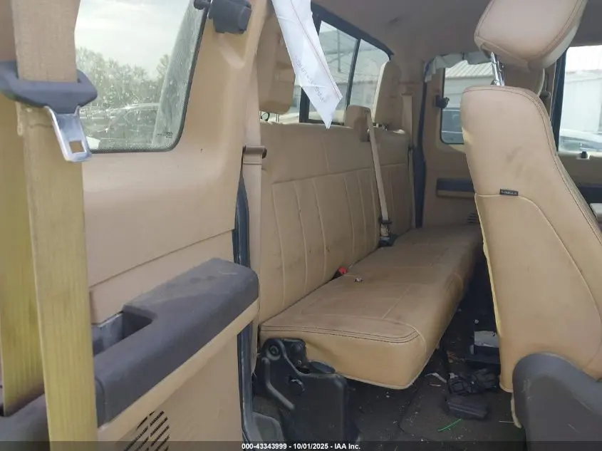 2012 FORD F-250 LARIAT