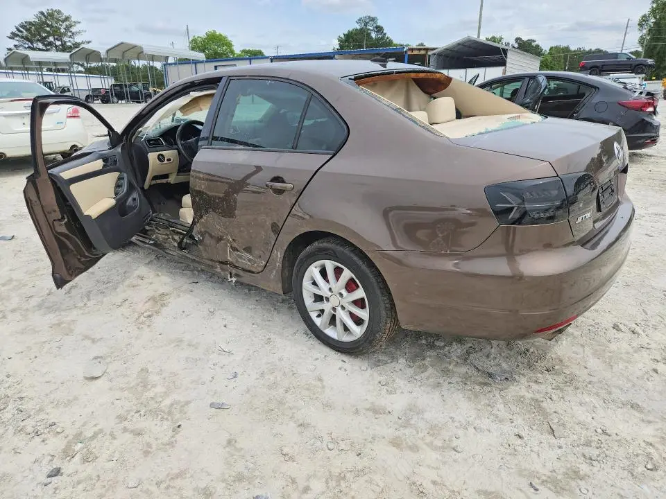 2012 VOLKSWAGEN JETTA SE  