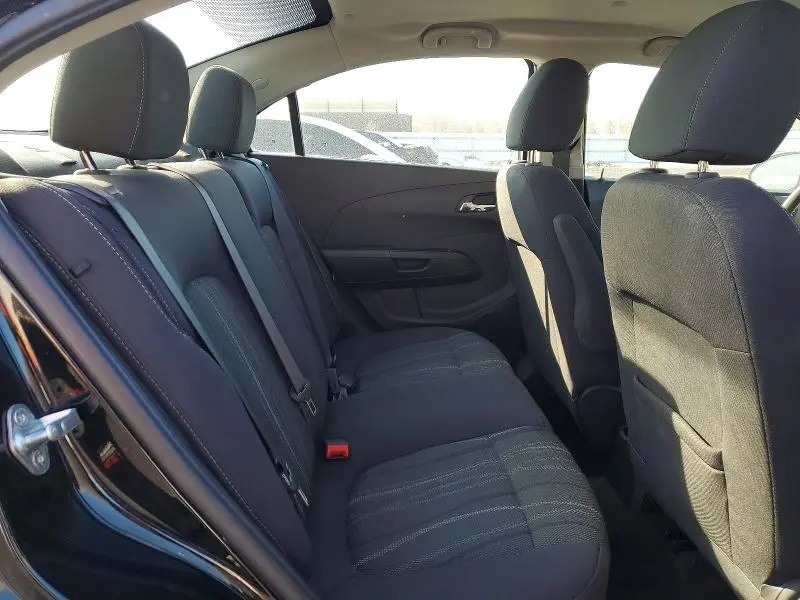 2020 CHEVROLET SONIC LT  