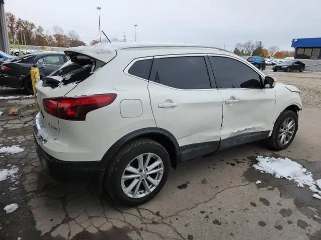 2017 NISSAN ROGUE SPORT S  