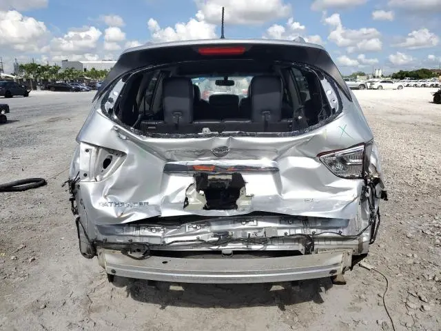 2018 NISSAN PATHFINDER SL  