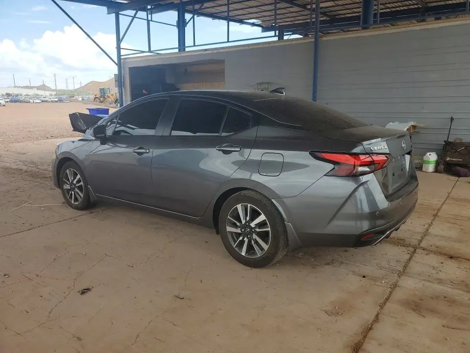 2025 NISSAN VERSA SV  