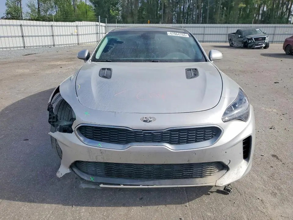 2018 KIA STINGER PREMIUM  