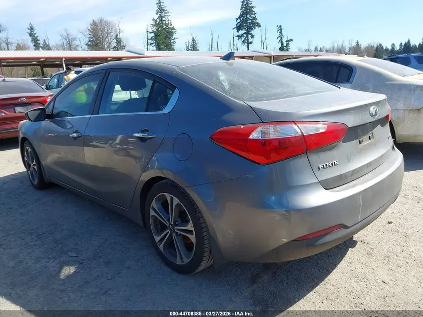 2016 KIA FORTE EX
