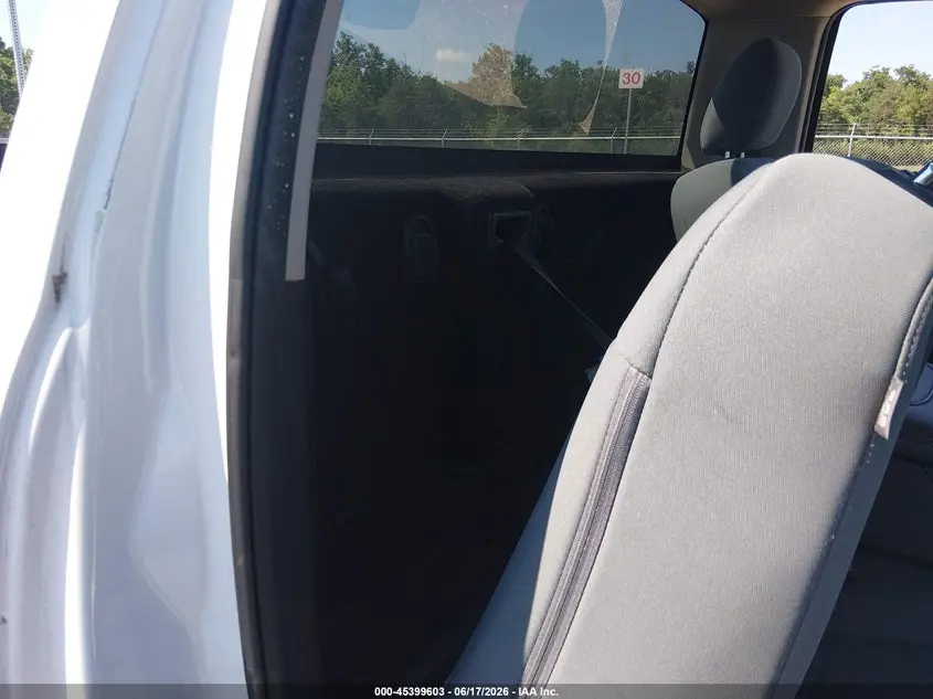 2018 RAM 1500 TRADESMAN  4X2 8' BOX