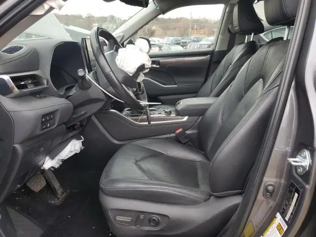 2023 TOYOTA HIGHLANDER L  