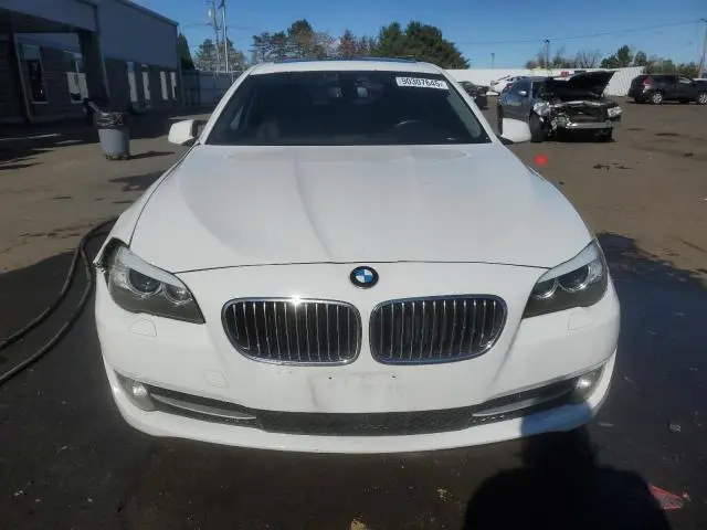 2013 BMW 528 XI  