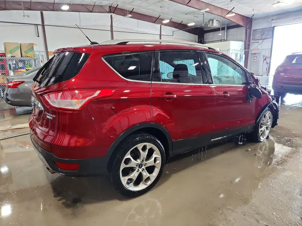 2016 FORD ESCAPE TITANIUM  