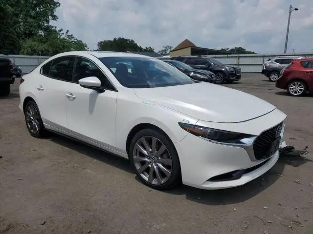 2019 MAZDA 3 PREMIUM  
