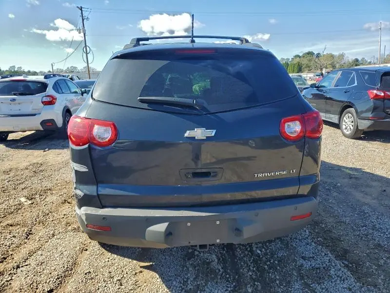 2012 CHEVROLET TRAVERSE LT  