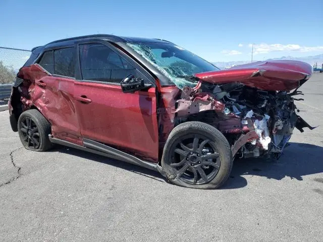 2024 NISSAN KICKS SR  