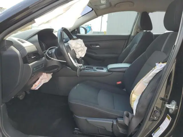 2022 NISSAN SENTRA SV  