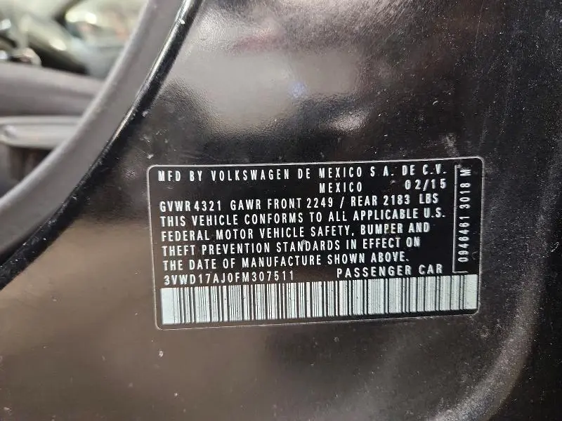 2015 VOLKSWAGEN JETTA SE  