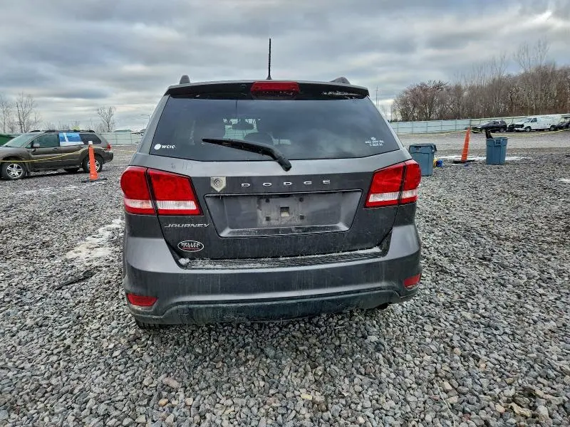 2019 DODGE JOURNEY SE  