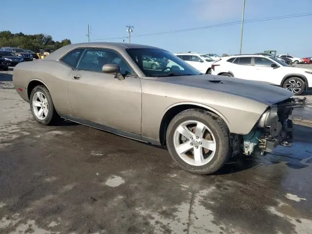 2010 DODGE CHALLENGER SE  