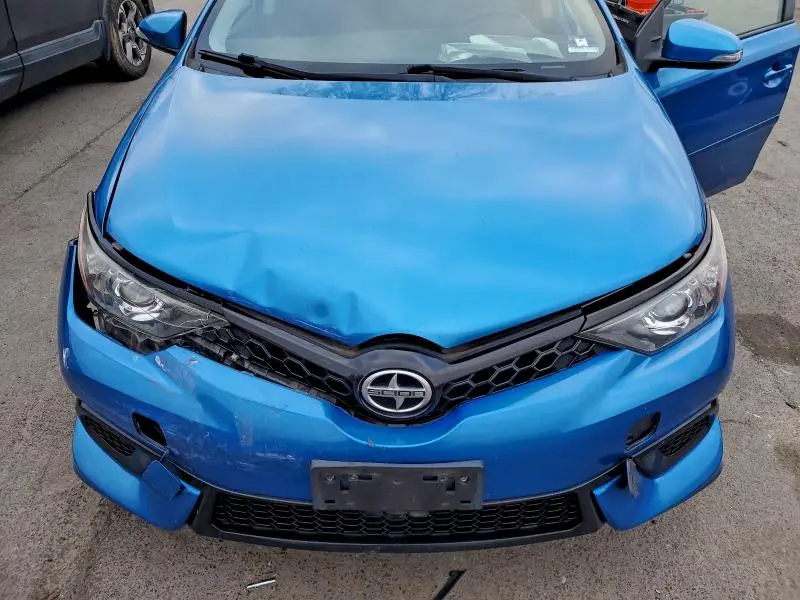 2016 TOYOTA SCION IM   