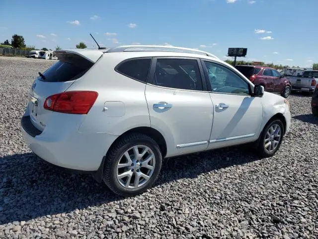 2013 NISSAN ROGUE S