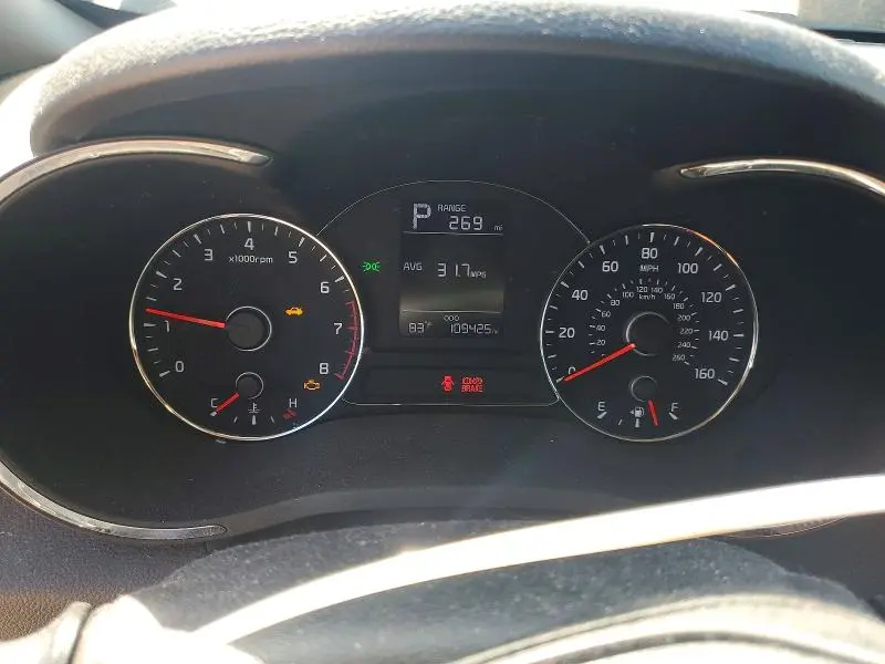 2017 KIA FORTE LX  